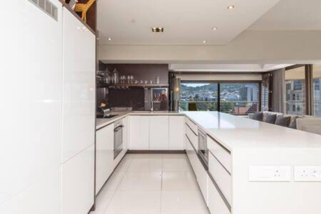 - Stunning 2 Bed - Iconic Views Apartamento